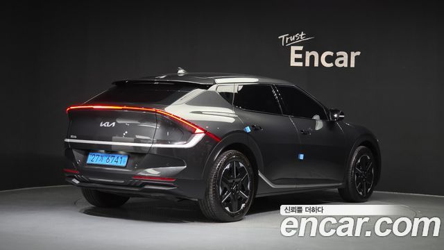 Kia EV6 Long Range 4WD Light 2025 — фото 2