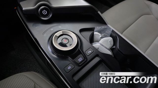 Kia EV6 Long Range 4WD Light 2025 — фото 9