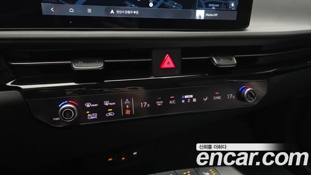 Kia EV6 Long Range 4WD Light 2025 — фото 17