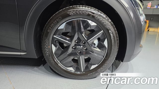 Kia EV6 Long Range 4WD Light 2025 — фото 21