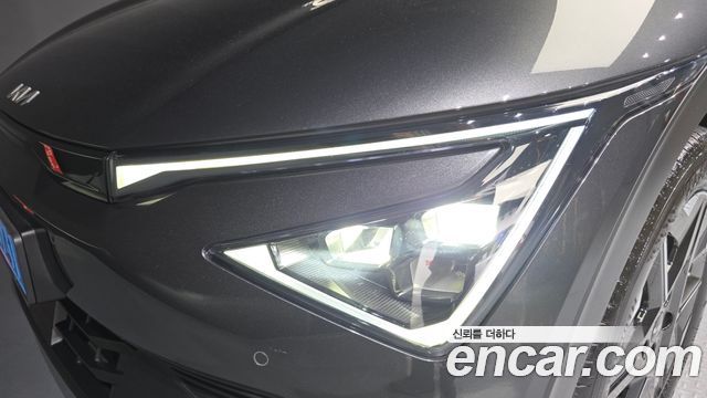 Kia EV6 Long Range 4WD Light 2025 — фото 22