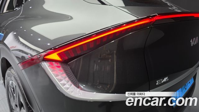 Kia EV6 Long Range 4WD Light 2025 — фото 23