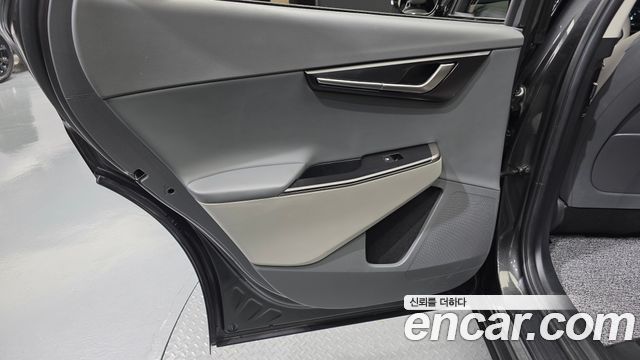 Kia EV6 Long Range 4WD Light 2025 — фото 25