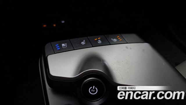 Kia EV6 Long Range 4WD Light 2025 — фото 30