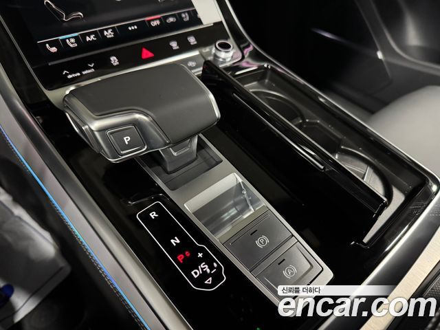 Audi Q8 (4M) 55 TFSI Quattro Premium 2026 — фото 16