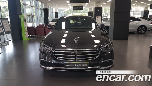 Mercedes-Benz E-Class (W213) E450 4MATIC Exclusive 2023 — фото 3