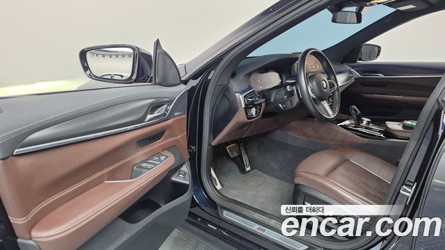 BMW 6 Series GT (G32) 620d xDrive M Sport 2023 — фото 10