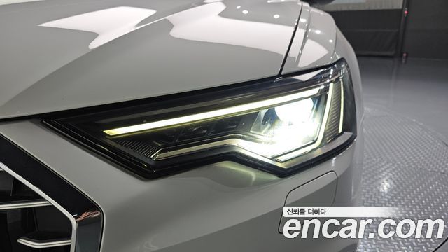 Audi A6 (C8) 45 TFSI Premium 2021 — фото 22