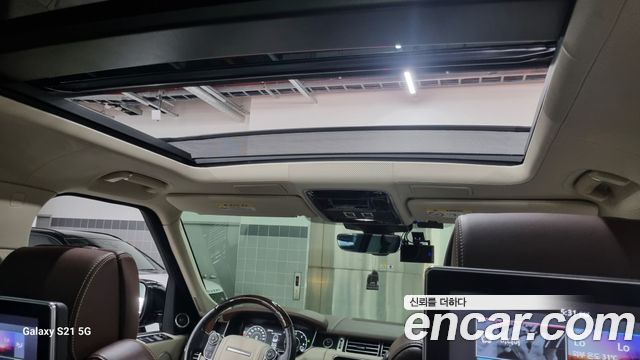 Land Rover Range Rover (IV) 4.4 SDV8 AB LWB DIESEL 2017 — фото 14