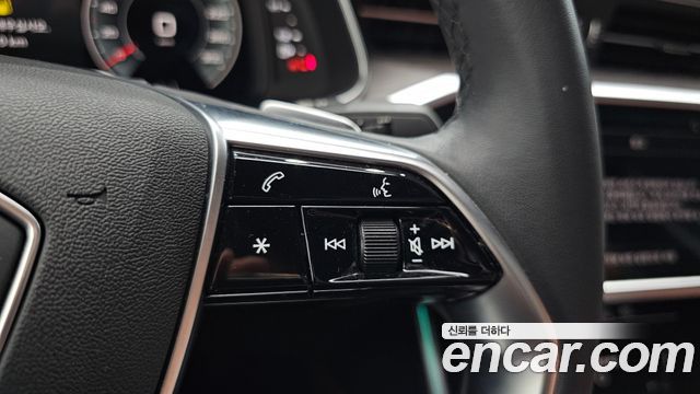 Audi A6 (C8) 40 TDI Premium 2023 — фото 18