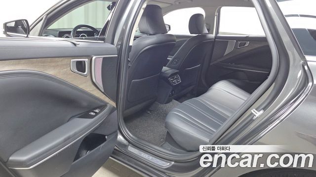 Kia K8 Hybrid Noblesse 2023 — фото 12