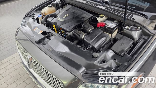 Lincoln Continental (X) 3.0 AWD 2019 — фото 6
