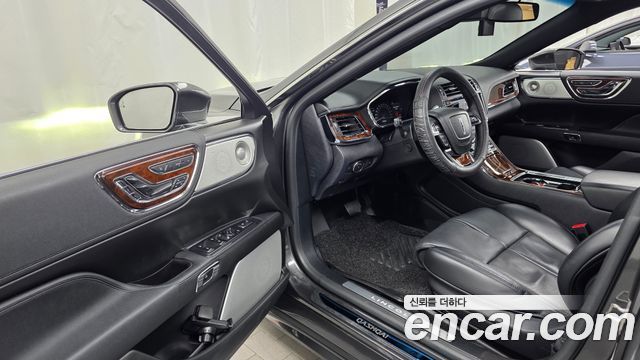 Lincoln Continental (X) 3.0 AWD 2019 — фото 10