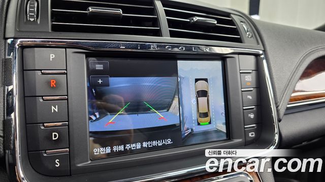 Lincoln Continental (X) 3.0 AWD 2019 — фото 15