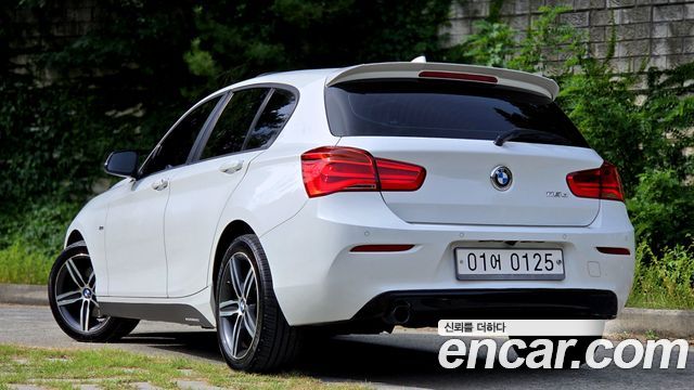 BMW 1 Series (F20) 118d Sport 5Door 2016 — фото 3