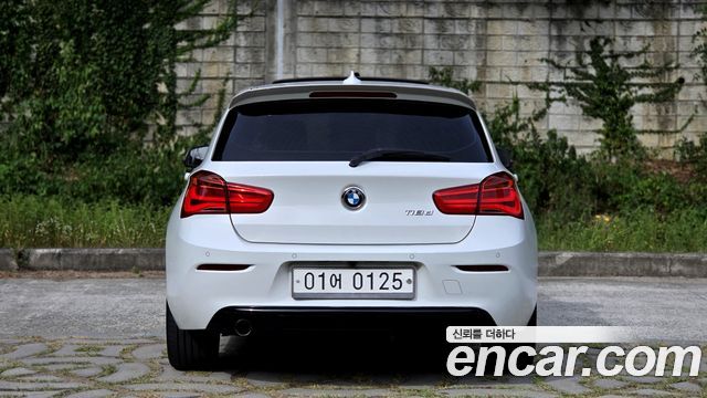 BMW 1 Series (F20) 118d Sport 5Door 2016 — фото 5