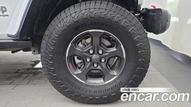 Jeep Gladiator (JT) 3.6 Rubicon 2022 — фото 27