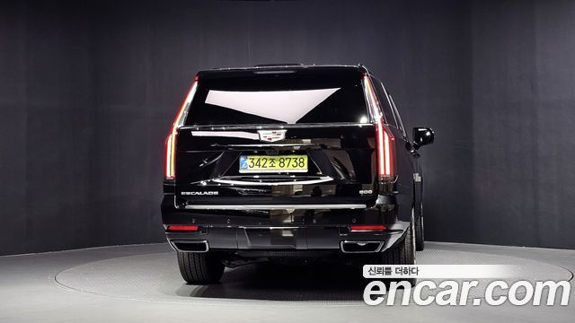 Cadillac Escalade (V) 6.2 ESV ESV Sports Platinum 2026 — фото 4