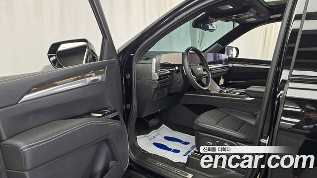 Cadillac Escalade (V) 6.2 ESV ESV Sports Platinum 2026 — фото 10
