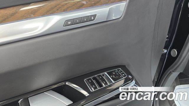 Cadillac Escalade (V) 6.2 ESV ESV Sports Platinum 2026 — фото 28