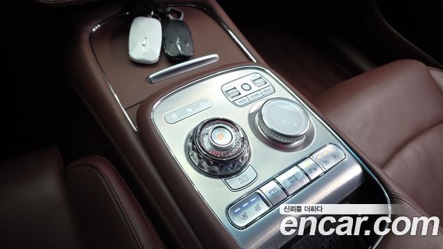 Genesis G90 (RS4) Gasoline 3.5 Turbo AWD 2022 — фото 9