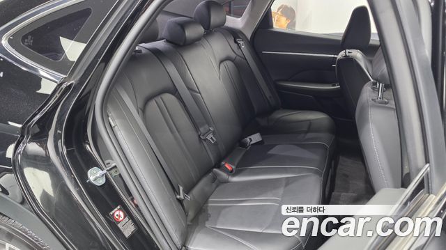 Hyundai Sonata (DN8) 2.0 Premium 2021 — фото 16