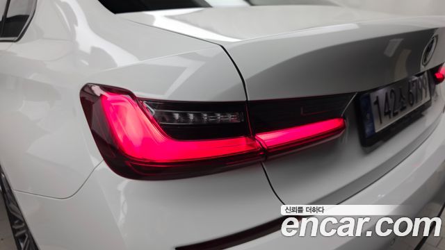 BMW 3 Series (G20) 320i M Sport 2022 — фото 23