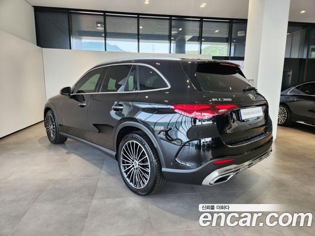 Mercedes-Benz GLC-Class (X254) GLC300 4MATIC AMG Line 2026 — фото 3