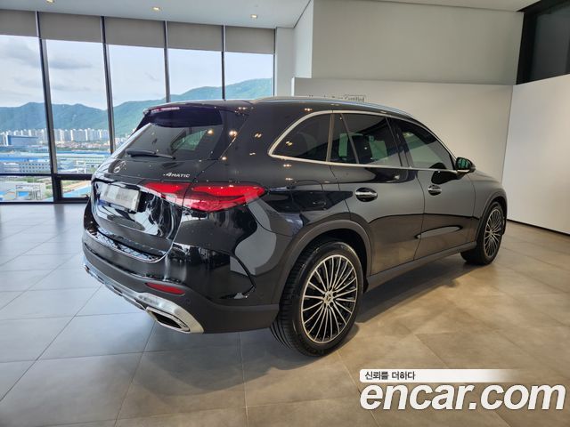Mercedes-Benz GLC-Class (X254) GLC300 4MATIC AMG Line 2026 — фото 4