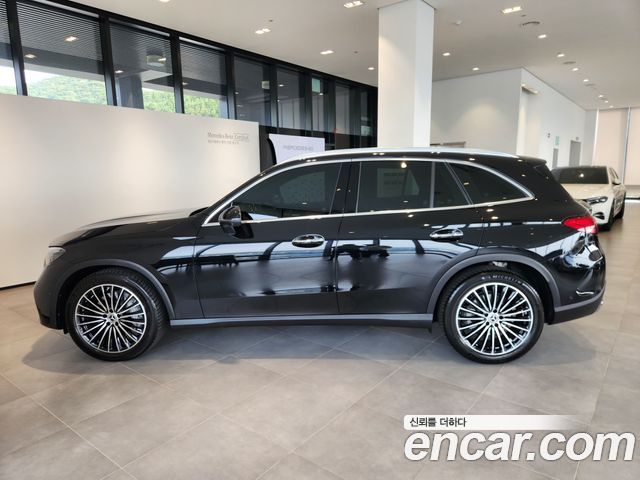 Mercedes-Benz GLC-Class (X254) GLC300 4MATIC AMG Line 2026 — фото 8