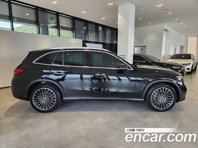 Mercedes-Benz GLC-Class (X254) GLC300 4MATIC AMG Line 2026 — фото 9