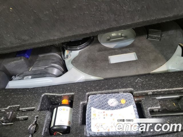 Renault Korea SM6 2.0 LPe SE (Rental car) 2017 — фото 24