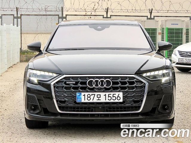 Audi A8 (D5) 55 TFSI Quattro Premium LWB 2022 — фото 2