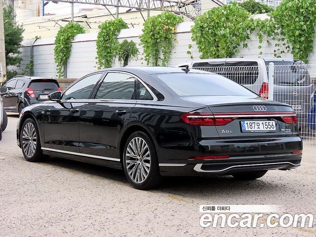 Audi A8 (D5) 55 TFSI Quattro Premium LWB 2022 — фото 3