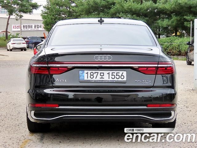 Audi A8 (D5) 55 TFSI Quattro Premium LWB 2022 — фото 4