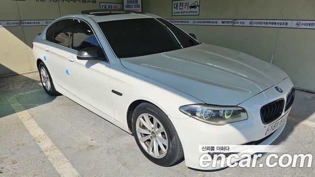 BMW 5 Series (F10) 520d 2013 — фото 8
