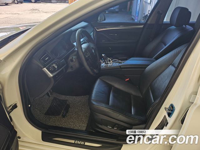 BMW 5 Series (F10) 520d 2013 — фото 16