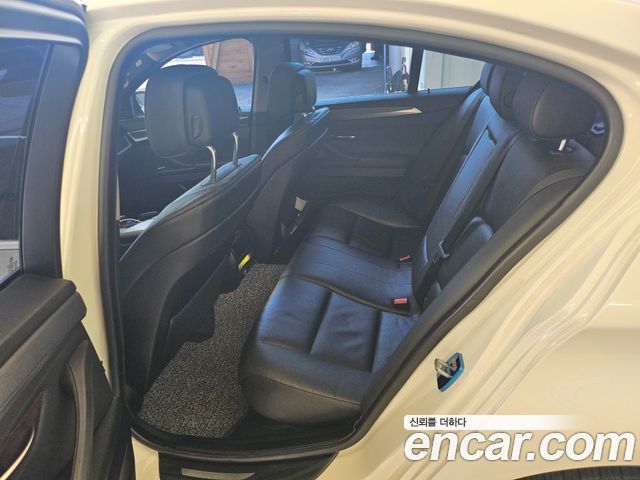 BMW 5 Series (F10) 520d 2013 — фото 17