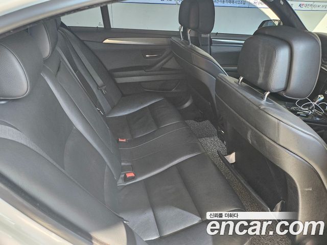 BMW 5 Series (F10) 520d 2013 — фото 18