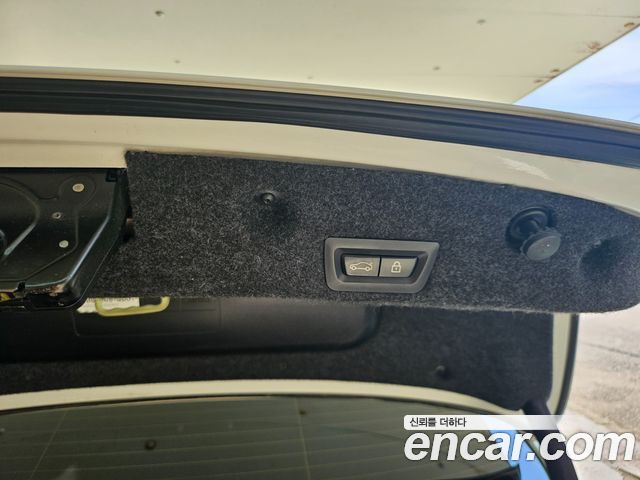 BMW 5 Series (F10) 520d 2013 — фото 22