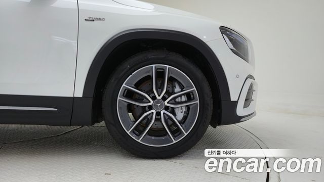 Mercedes-Benz GLB-Class (X247) AMG GLB35 4MATIC 2026 — фото 5