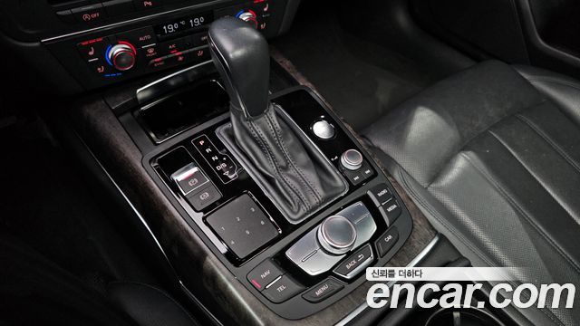 Audi A6 35 TDI Premium C7 2018 — фото 9