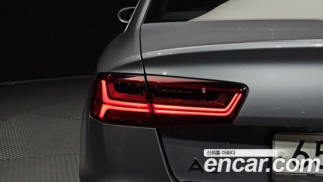 Audi A6 35 TDI Premium C7 2018 — фото 23