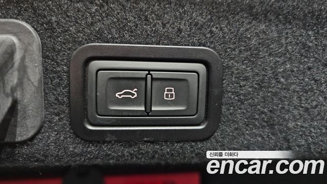 Audi A6 35 TDI Premium C7 2018 — фото 35