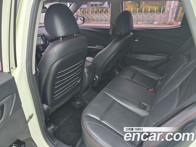 KG Mobility (SsangYong) Tivoli Air Diesel IX 2WD 2017 — фото 16
