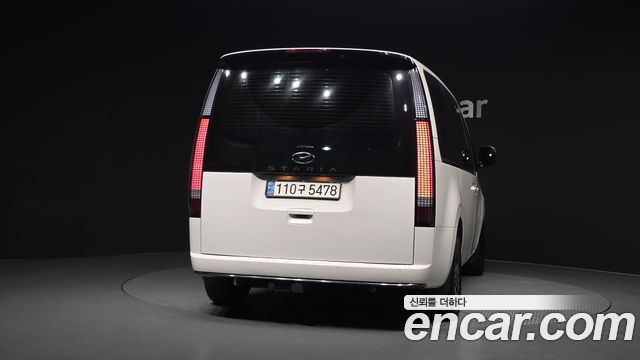 Hyundai Staria Lounge 9-Seater Inspiration 2022 — фото 4