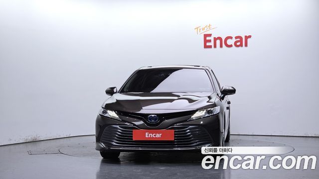 Toyota Camry (XV70) 2.5 XLE Hybrid 2018 — фото 3