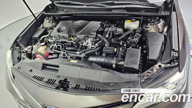 Toyota Camry (XV70) 2.5 XLE Hybrid 2018 — фото 6
