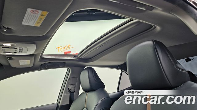 Toyota Camry (XV70) 2.5 XLE Hybrid 2018 — фото 18