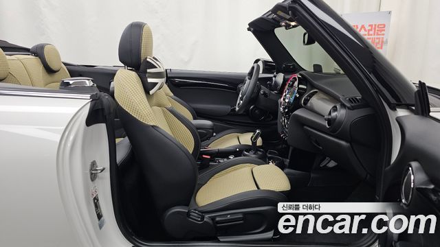 MINI Cooper S Convertible Resolute Edition 3rd Gen 2024 — фото 11